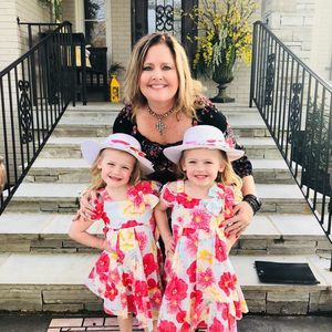 Meet your Posher, Traci